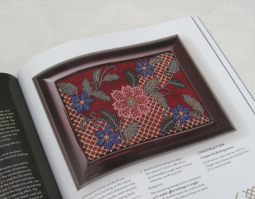 Art of bead embroidery 